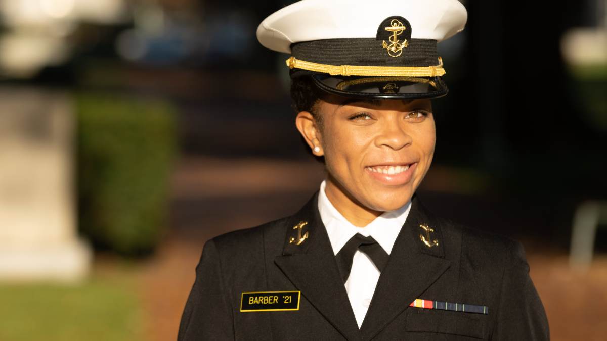 U.S. Naval Academy's First Black Woman Brigade Commander Hopes to 'Open the Door' for Those Behind Her – NBC 5 Dallas-Fort Worth - Vimarsana News