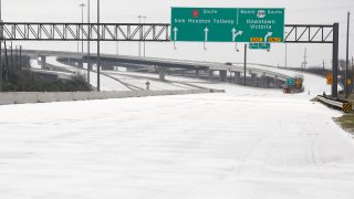Picture of highway with snow