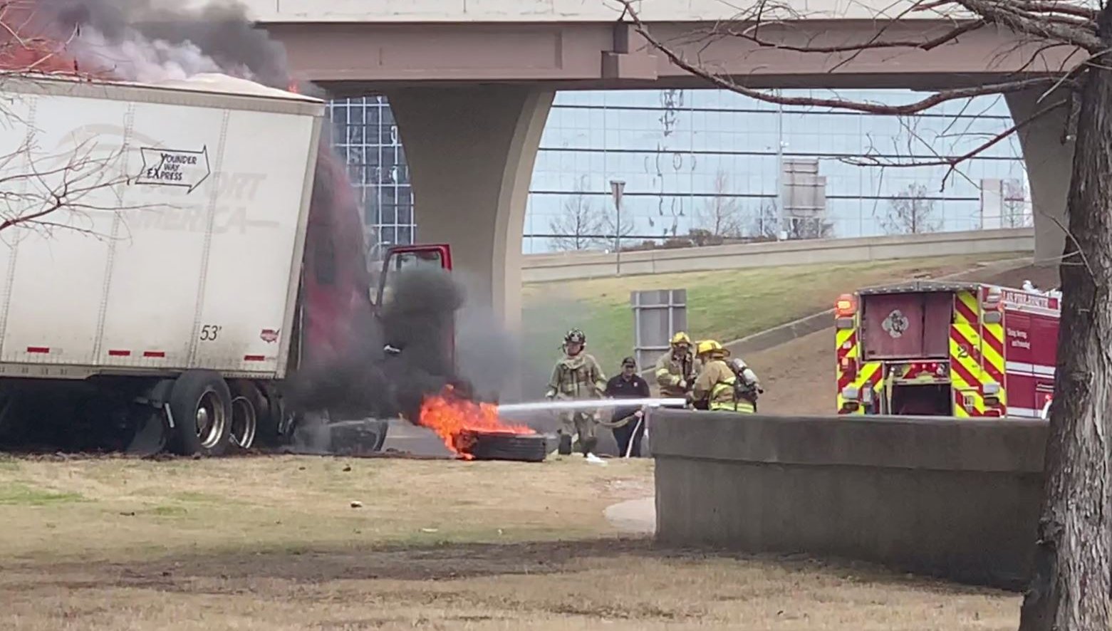 3 Injured in Fiery 18-Wheeler Crash on Dallas North Tollway – NBC 5