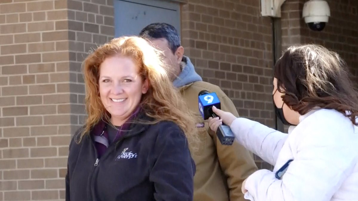 Judge Allows Woman Charged in Capitol Riot to Travel to Mexico – NBC 5 ...