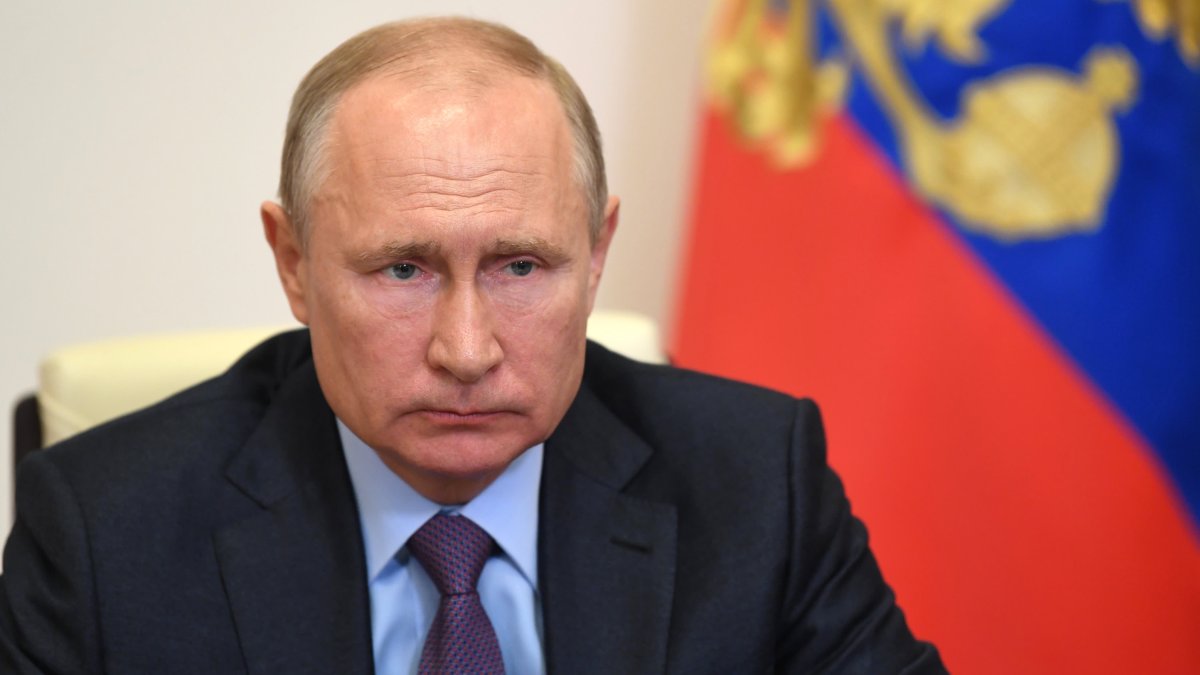 Putin Signs Law Allowing Him 2 More Terms as Russia’s Leader – NBC 5 ...