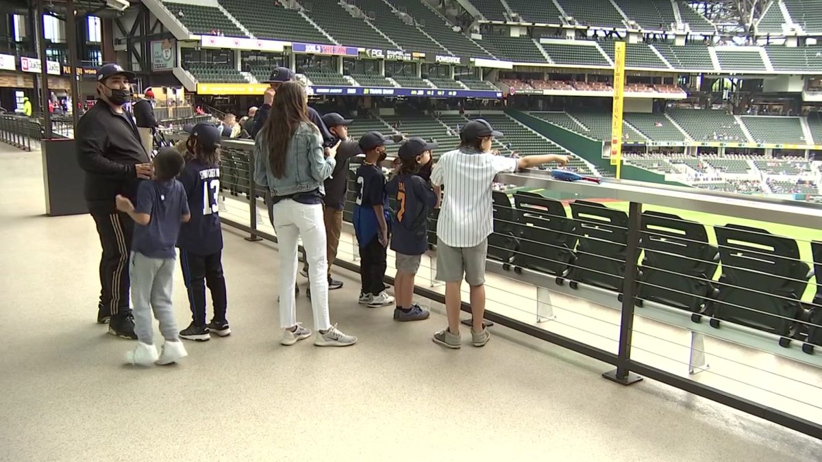 Photos: Texas Rangers fans pack in tight at team's new ballpark for its  first opening day