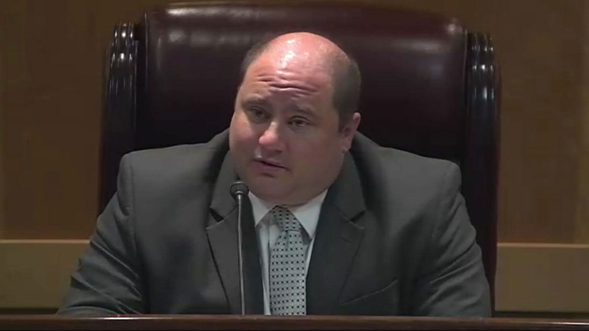 Chair of Texas Public Utility Commission Resigns 2 Weeks After He Was ...