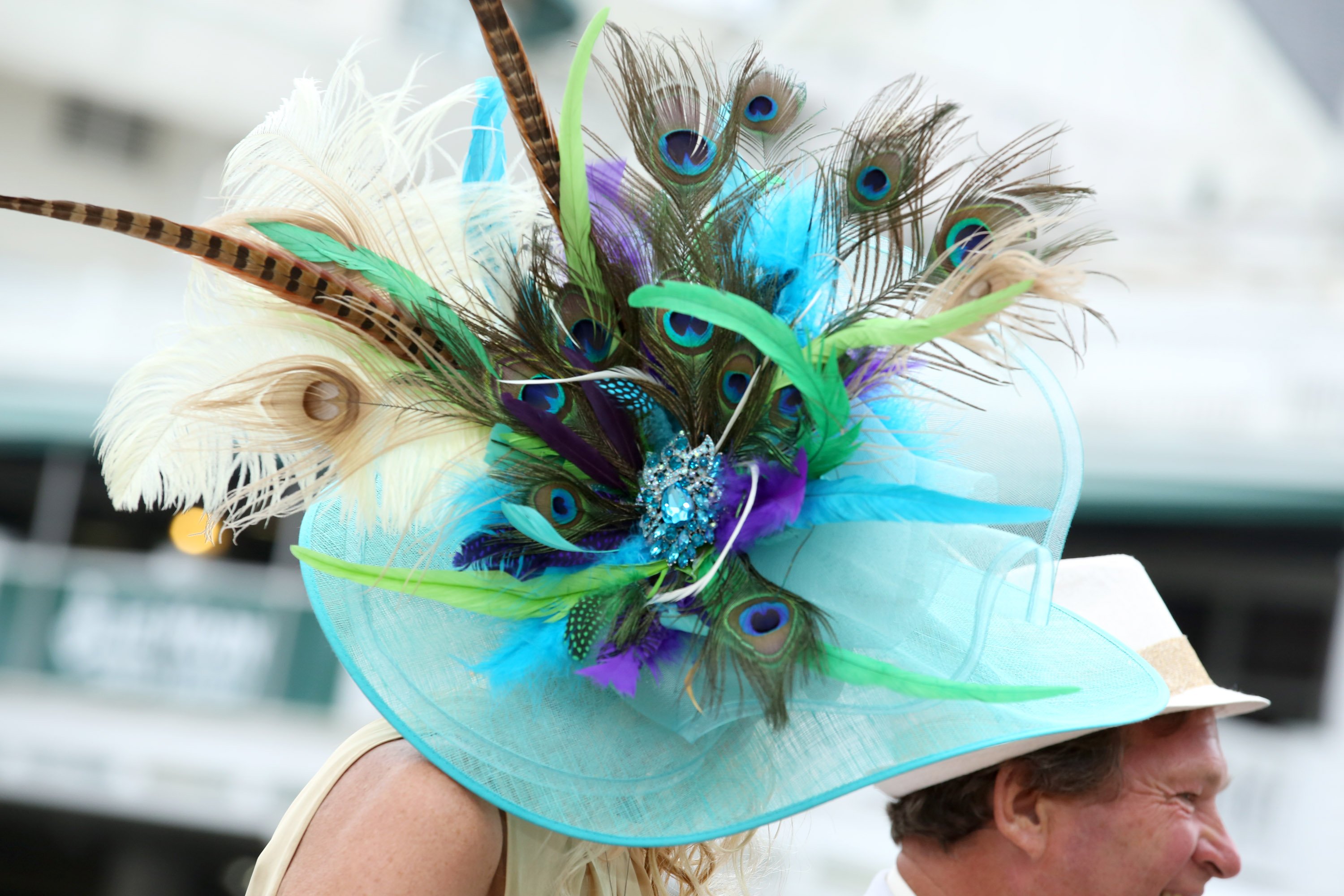 A Timeline of Kentucky Derby Hats in Pictures – NBC 5 Dallas-Fort Worth