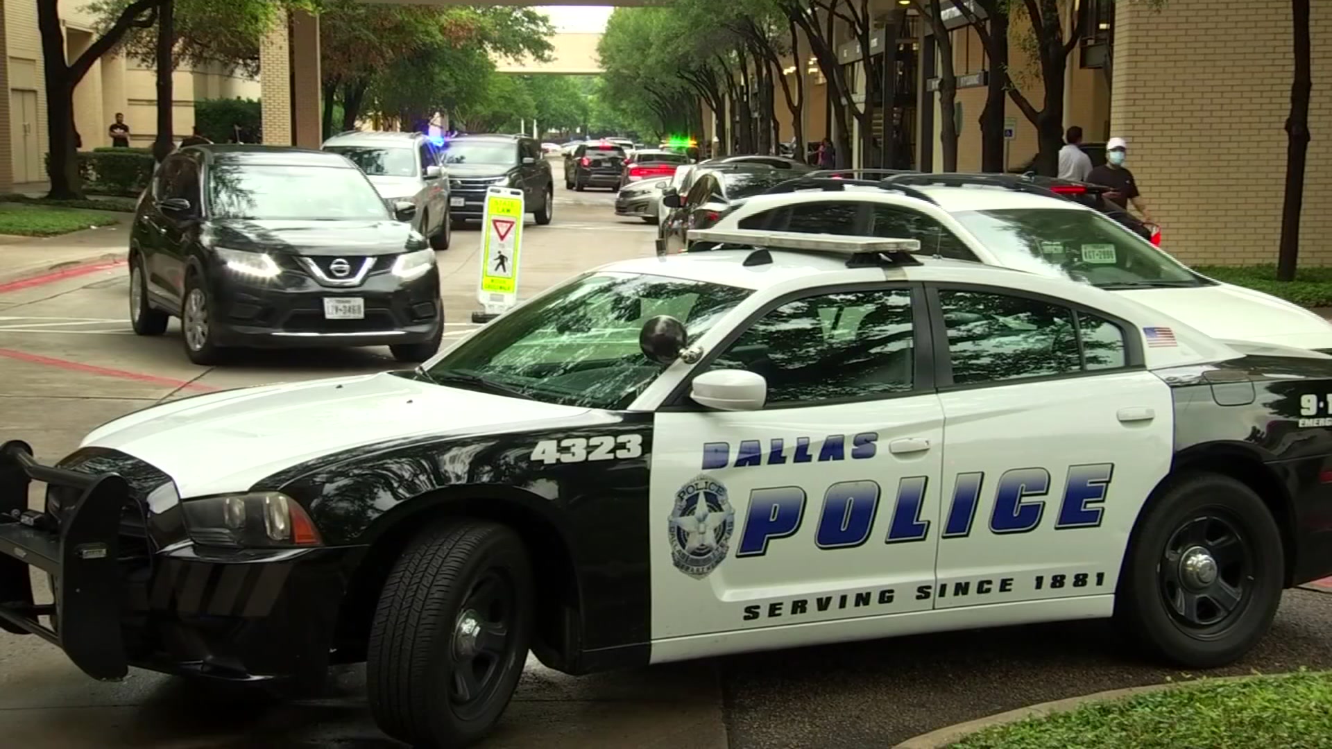 Report of shooting at Dallas' NorthPark Center mall was a skateboard being  banged on the floor, police say
