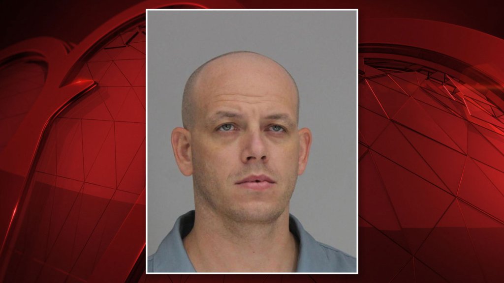 Johnny Lynn Jones, 34.