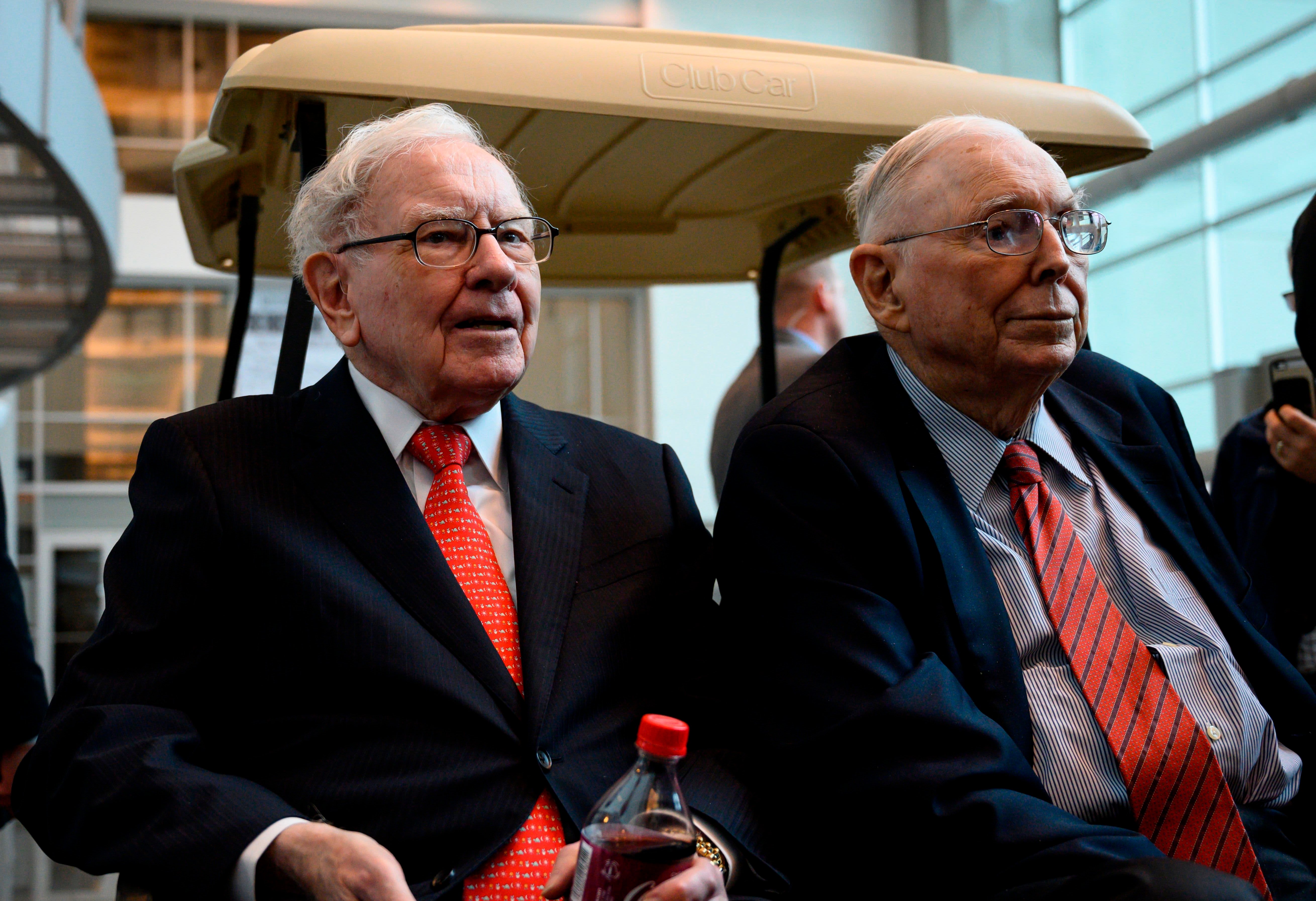 Buffett Reflects on His First Meeting With Munger: 'I'm Not Going to Find Another Guy Like This' – NBC 5 Dallas-Fort Worth - Vimarsana News