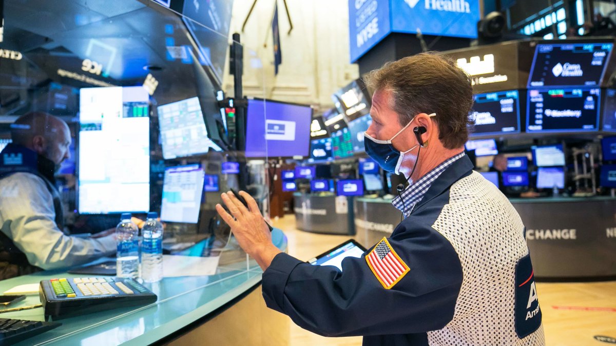 Treasury Yields Climb, With Fed Meeting and Geopolitical Tensions in Focus - Vimarsana News
