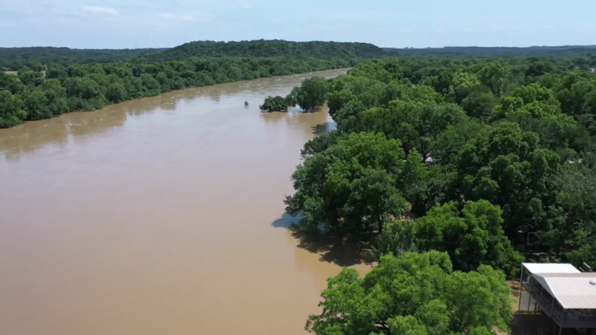 Video Shows High Water Over the Brazos River – NBC 5 Dallas-Fort Worth