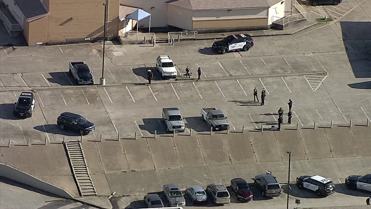 Teen Dies After Shooting Outside Fort Worth High School – NBC 5 Dallas ...