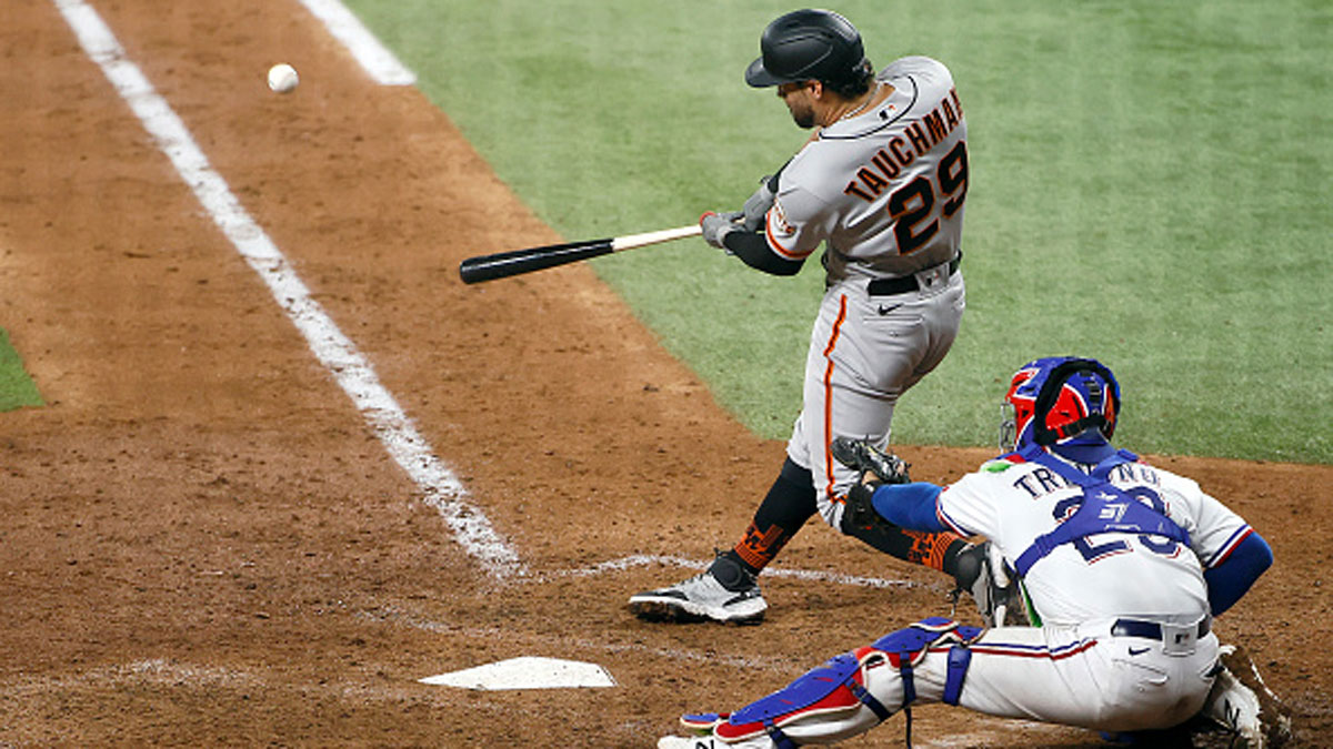 A detail shot of the bat used by Brandon Crawford of the San News Photo  - Getty Images