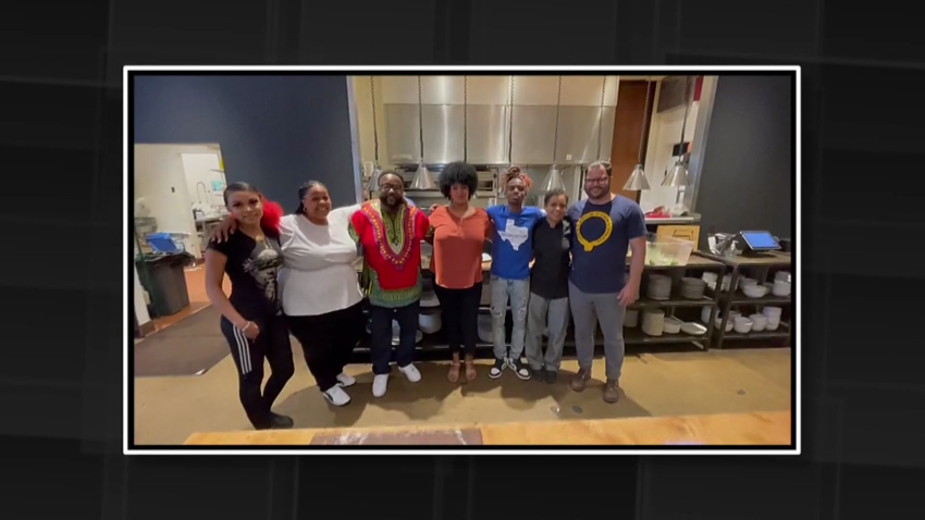 Cafe Momentum Hosts Discussion With Youth About the Importance of Juneteenth