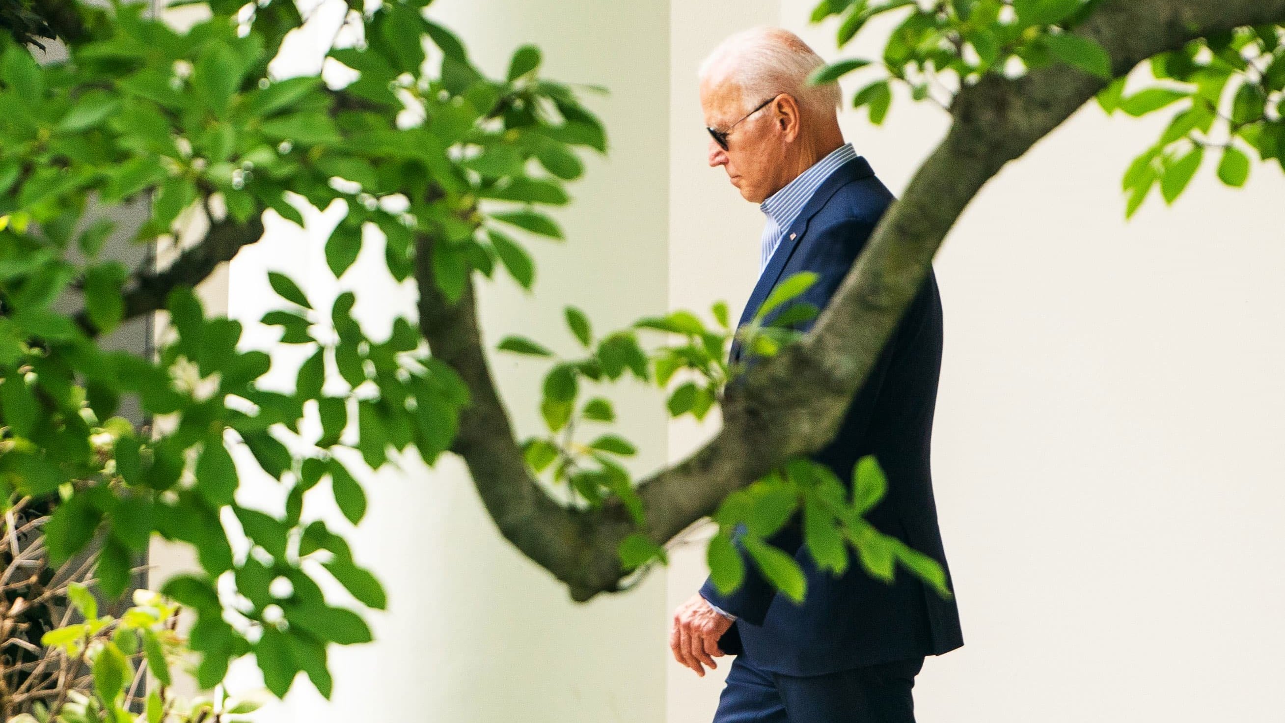 Biden to Crack Down on Polluters in Poor, Minority Areas - Vimarsana News