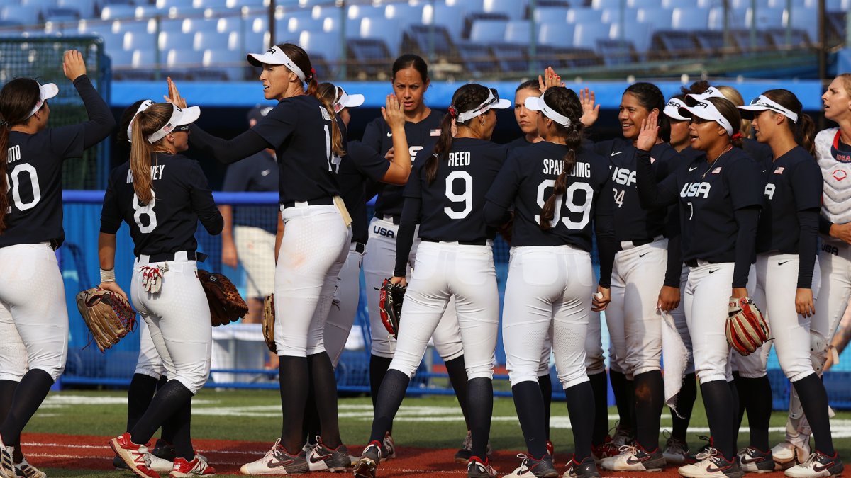 US Olympic Softball Team Defeats Mexico 20 in Third Straight Shutout