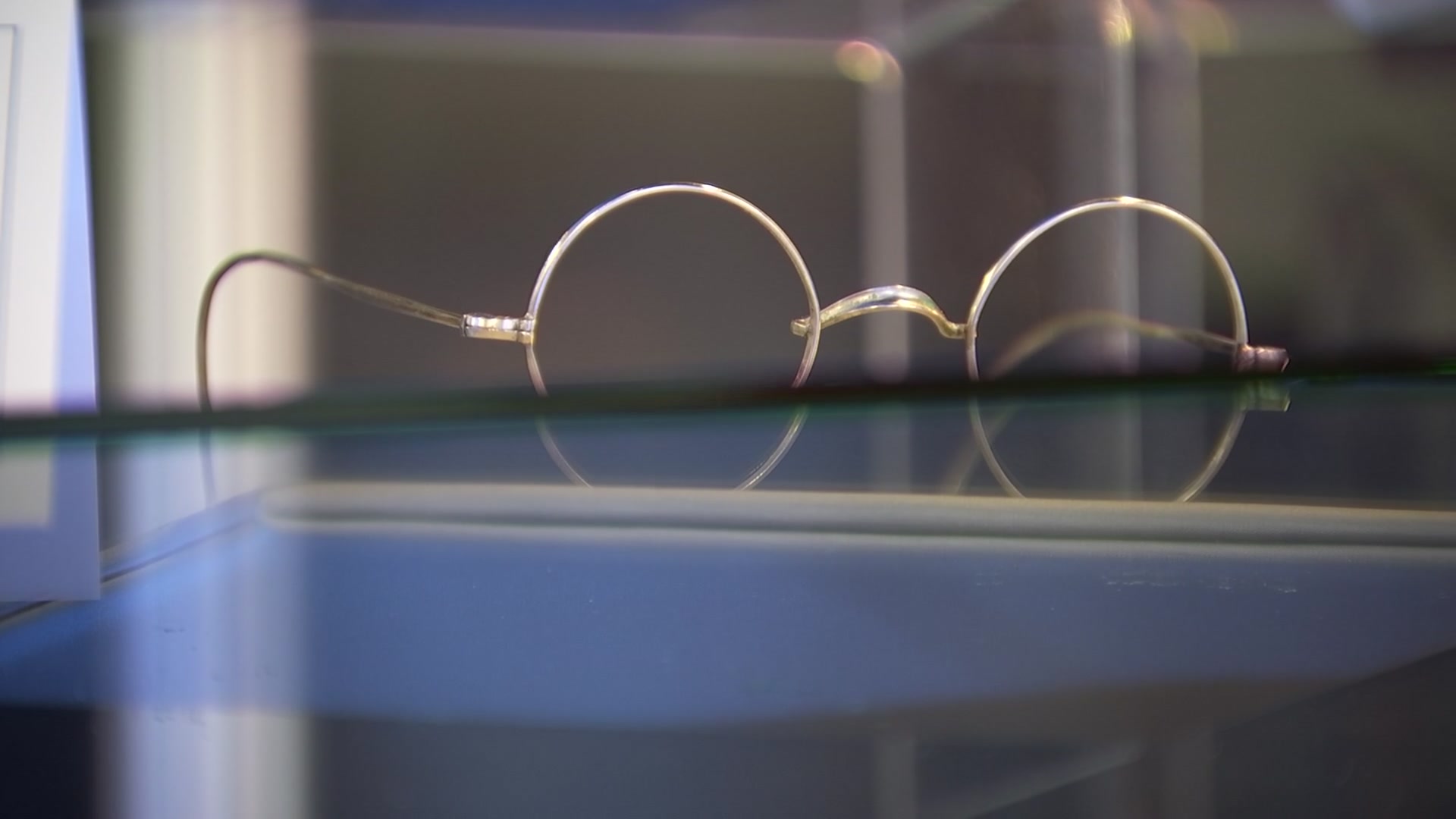 Bidding started at $20,000 for Groucho Marx’s signature ‘Windsore-style’ wire rim eyeglasses worn in the 1930s and 1940s.