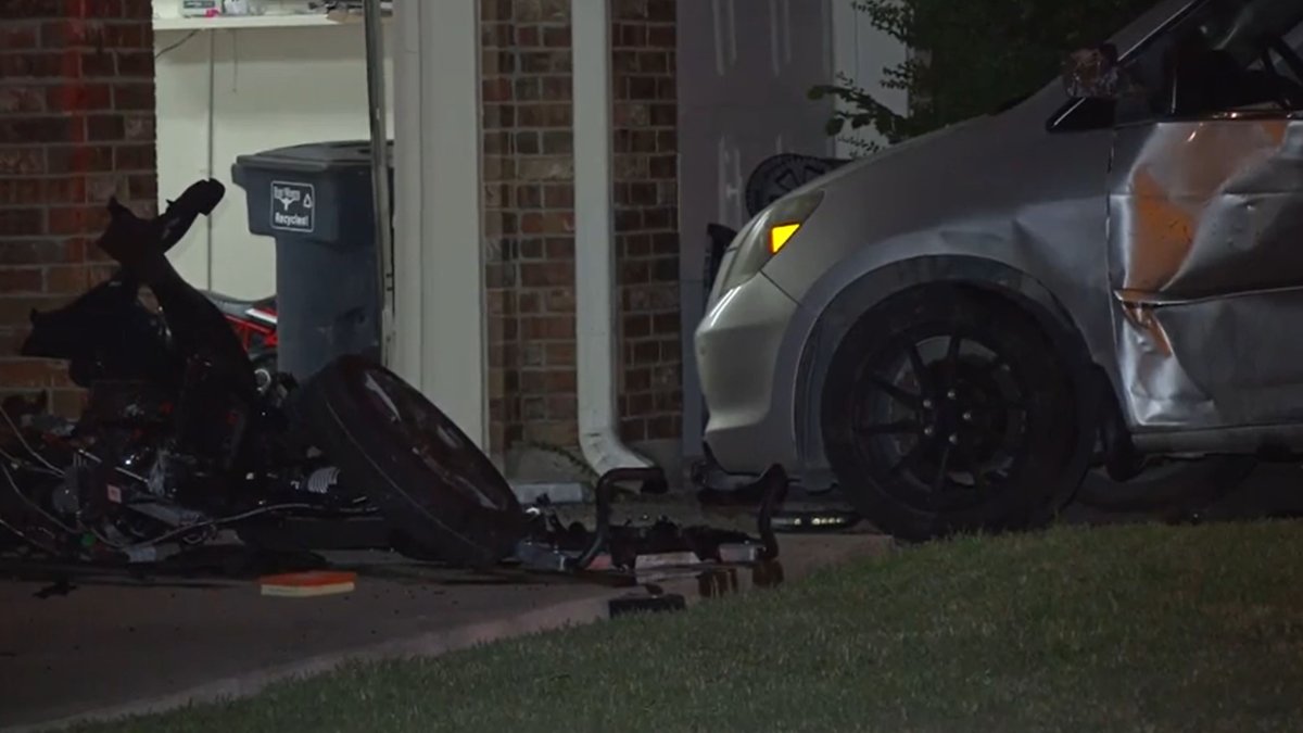 Woman in Critical Condition After Motorcycle Crashes into Fort Worth ...