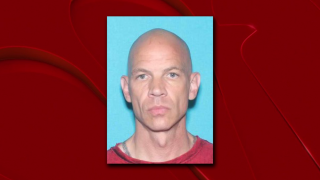 Stoney Ellis, 43, may be in the Red Oak area after the man, wanted on a murder charge, escaped from an Oklahoma jail.