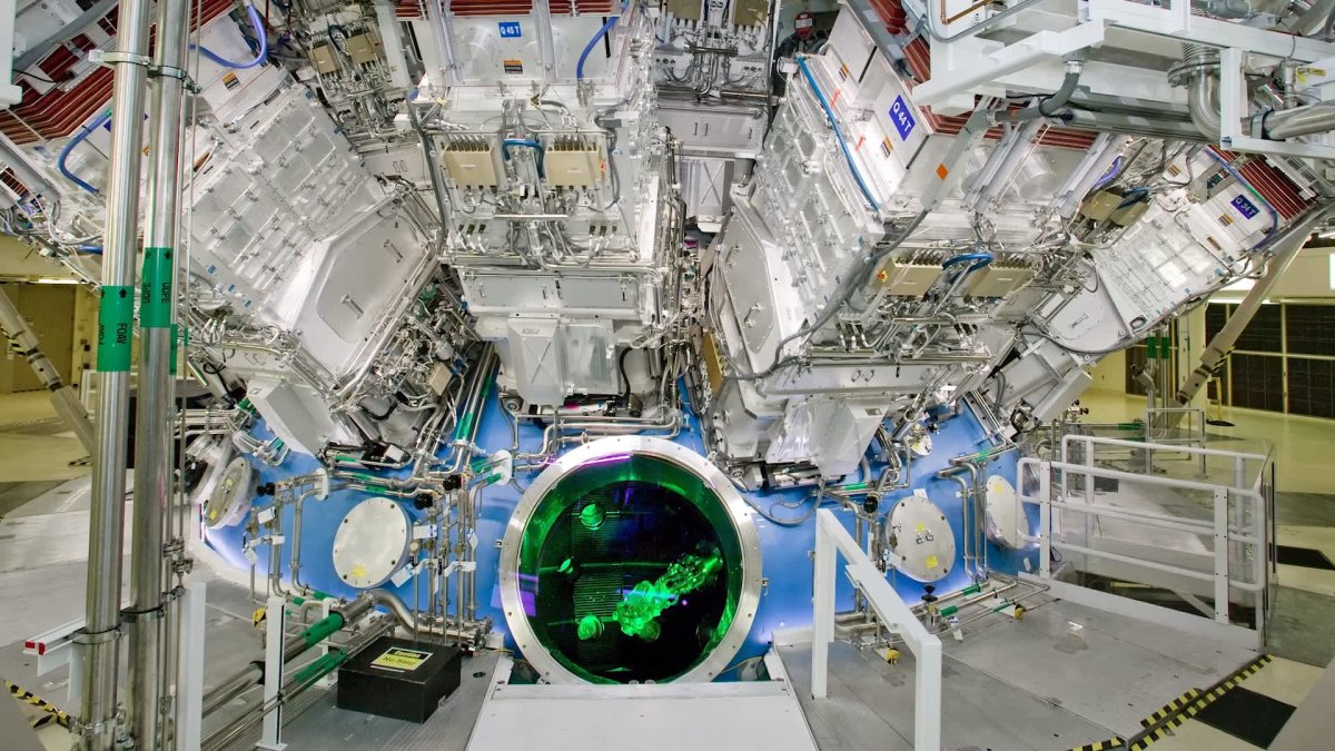 Michio Kaku Calls Nuclear Fusion Test at National Lab 'Giant Step Toward the Holy Grail of Energy Research' – NBC 5 Dallas-Fort Worth - Vimarsana News