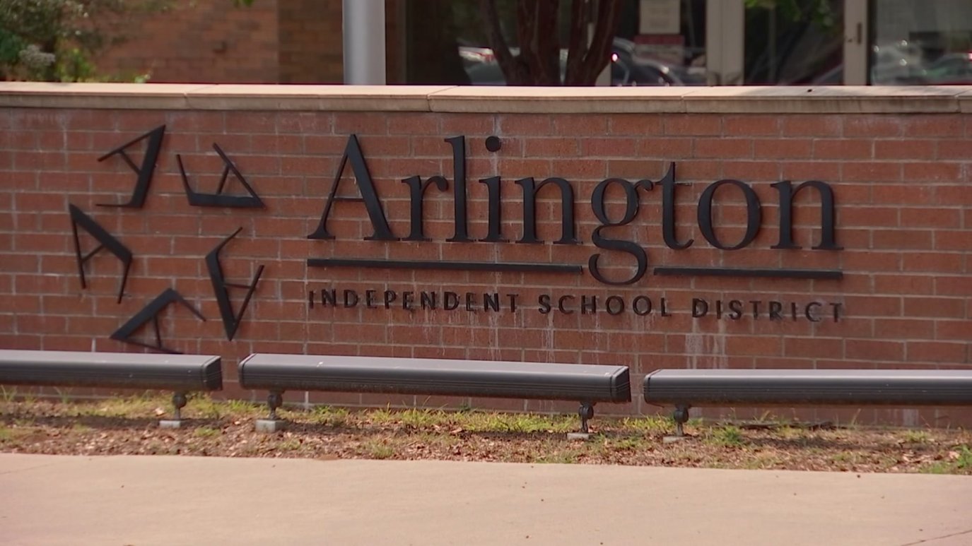 Arlington ISD Calls Emergency Board of Trustees Meeting Friday NBC 5
