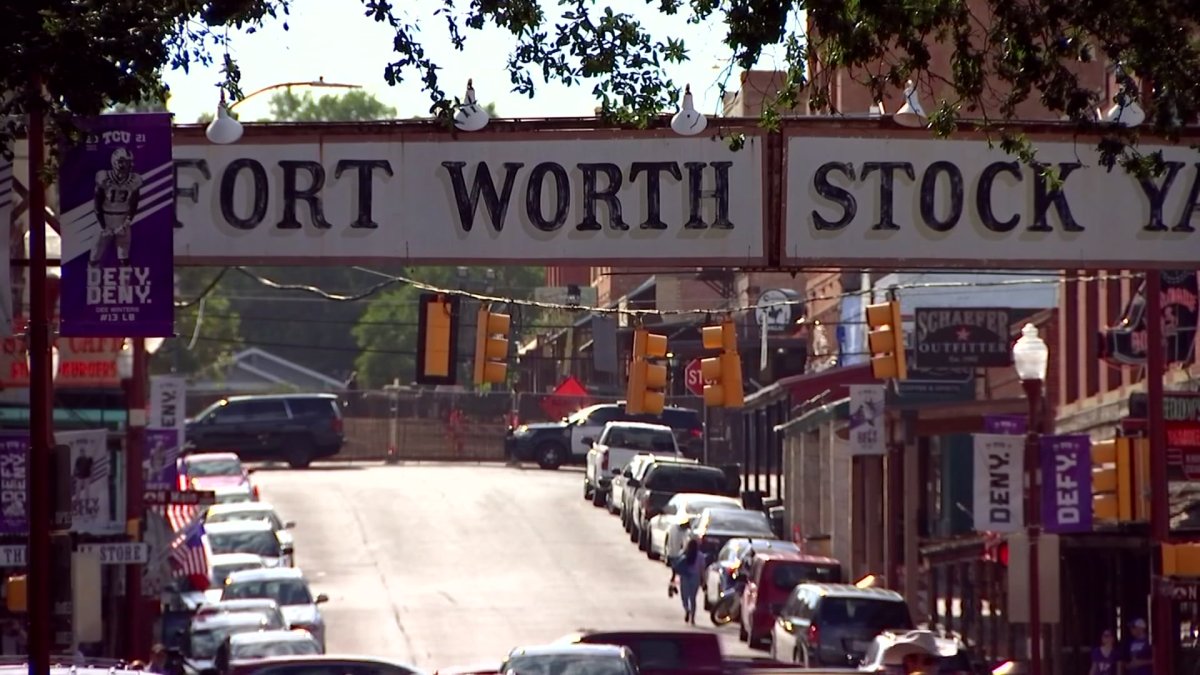 Fort Worth Stockyards, Traveling Soldier