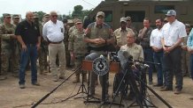 Gobernador Greg Abbott visita Del Río