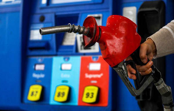 Strong Wage Gains Cast Doubt That Inflation Is Going Away Anytime Soon - Vimarsana News