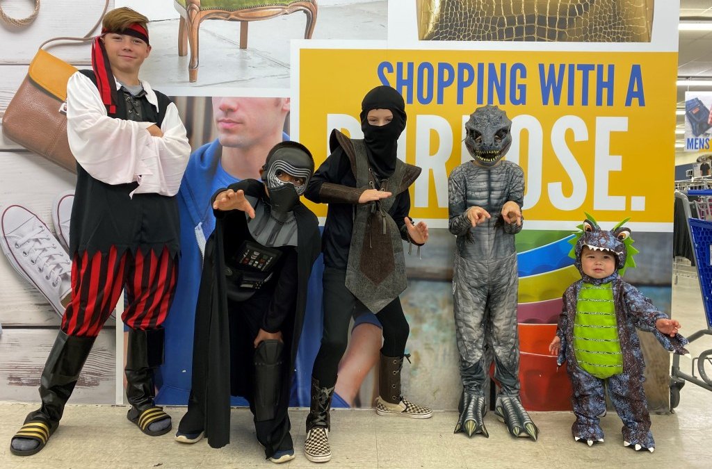 North Texas Goodwill Stores Stock Up for Halloween – NBC 5 Dallas-Fort Worth - Vimarsana News