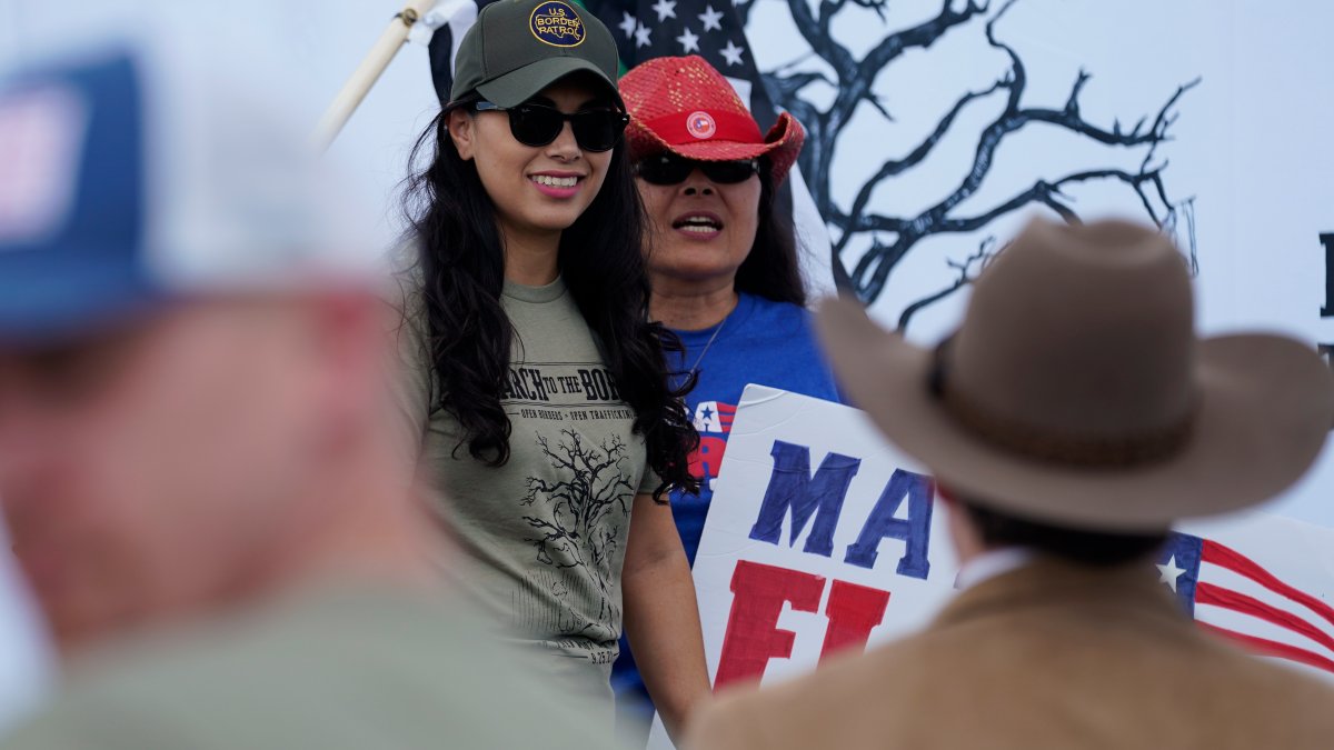 Why Democrats' Climate Goals May Test Their Latino Appeal - Vimarsana News