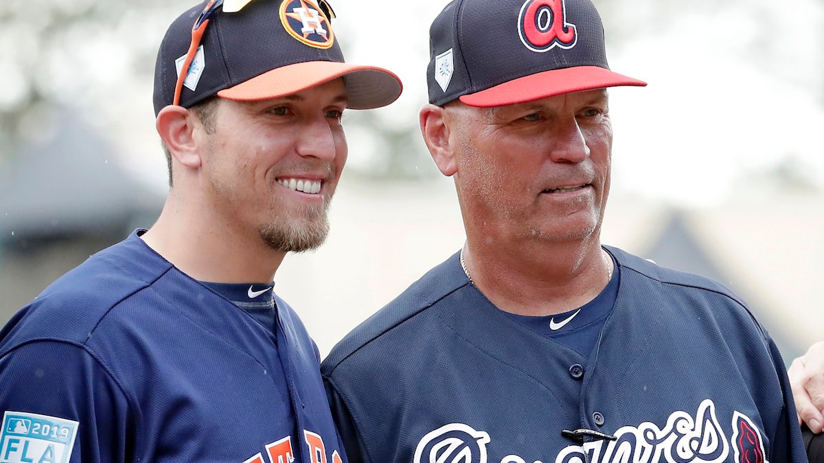 World Series a Family Affair for Snitkers: Braves Manager Will
