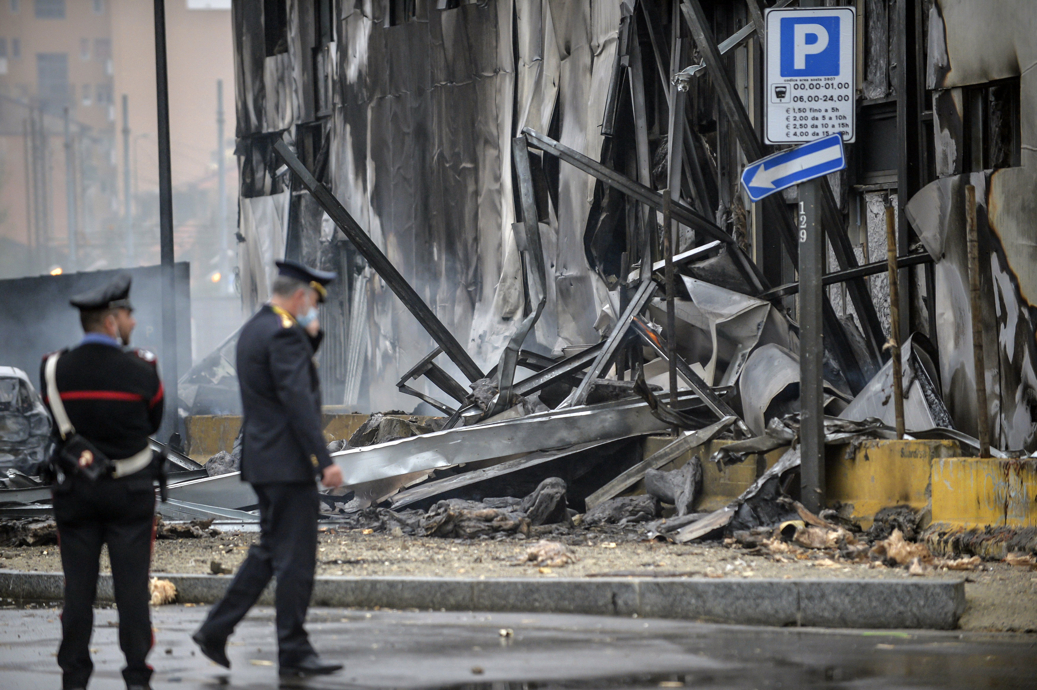 Small Plane Crashes Into Building in Italy; 8 Reported Dead – NBC 5 Dallas-Fort Worth - Vimarsana News