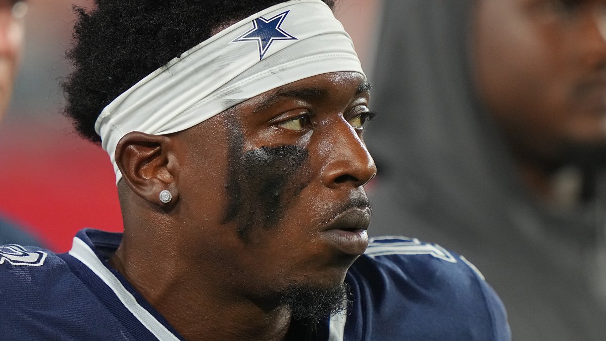 Dallas Cowboys free safety Damontae Kazee (18) during an NFL football game  against the Washington Football Team, Sunday, Dec. 12, 2021, in Landover,  Md. (AP Photo/Julio Cortez Stock Photo - Alamy