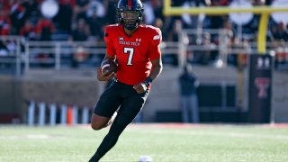 Texas Tech's Donovan Smith (7) runs with the ball during the first half of an NCAA college football game