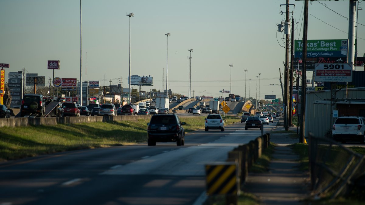Houston Highway Project Sparks Debate Over Racial Equity - Vimarsana News