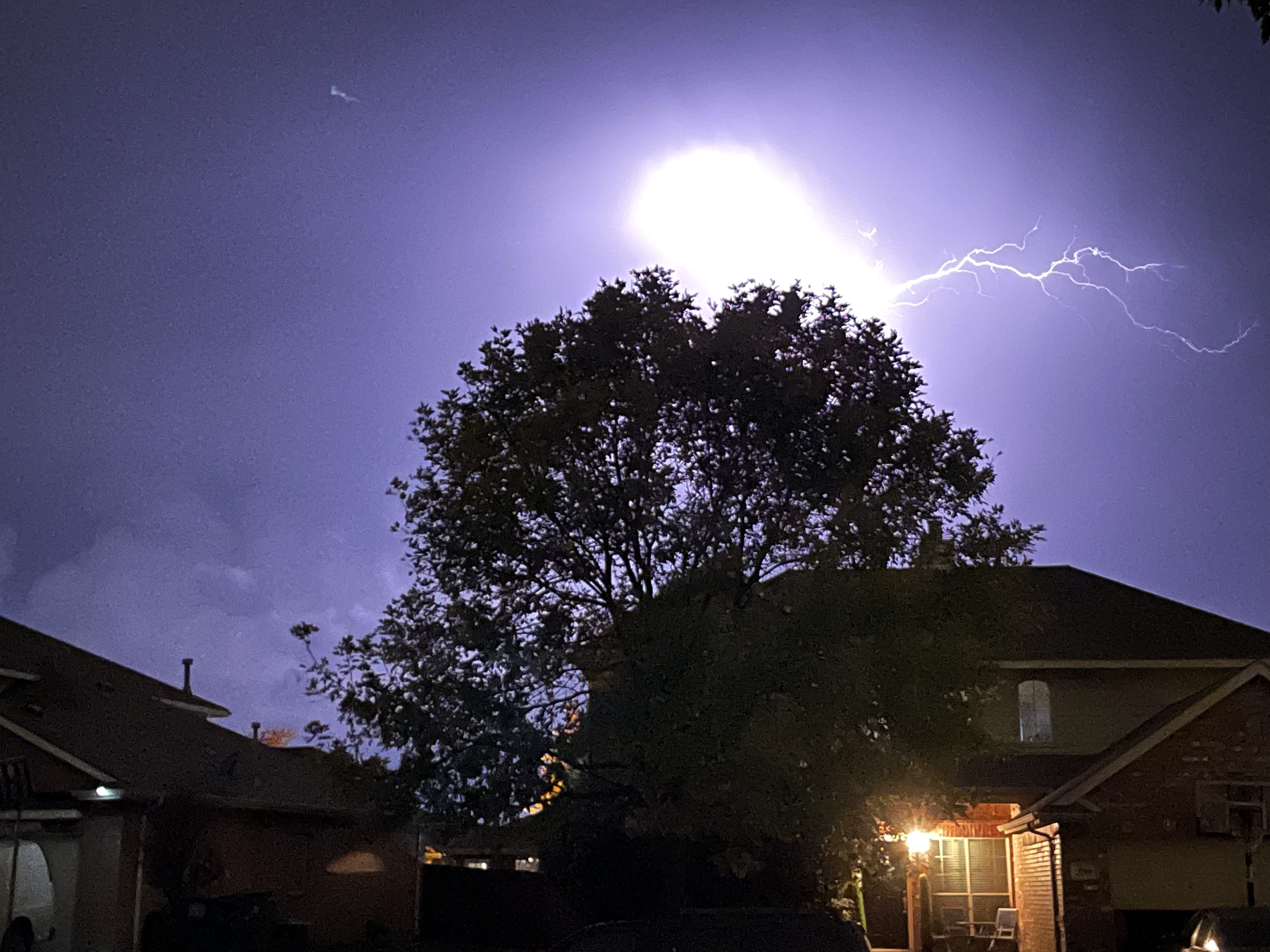 Lightning in Little Elm<br />
Nice light show