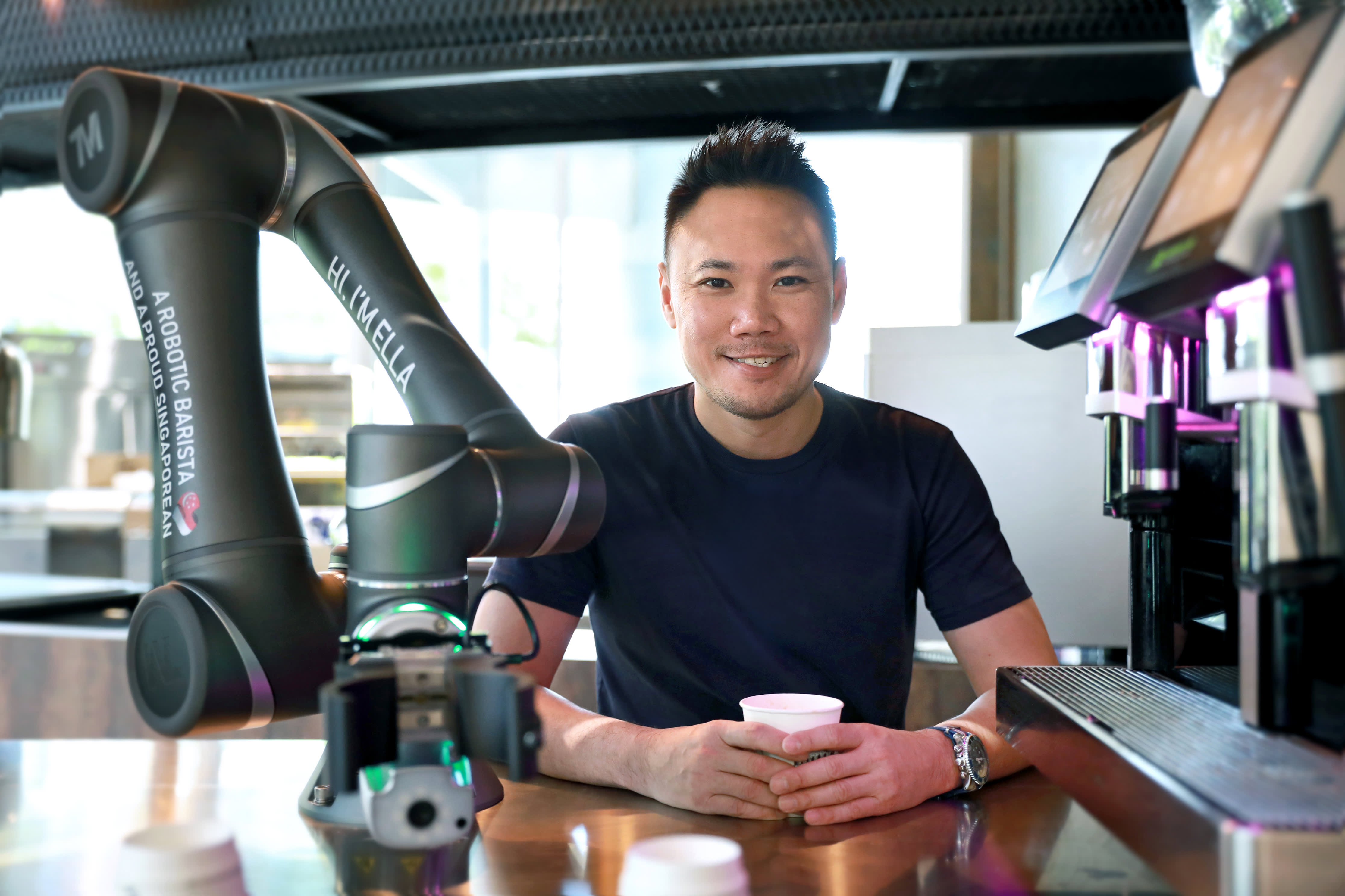 This 41-Year-Old CEO Quit Finance to Build a Multimillion-Dollar Coffee Robot Business - Vimarsana News