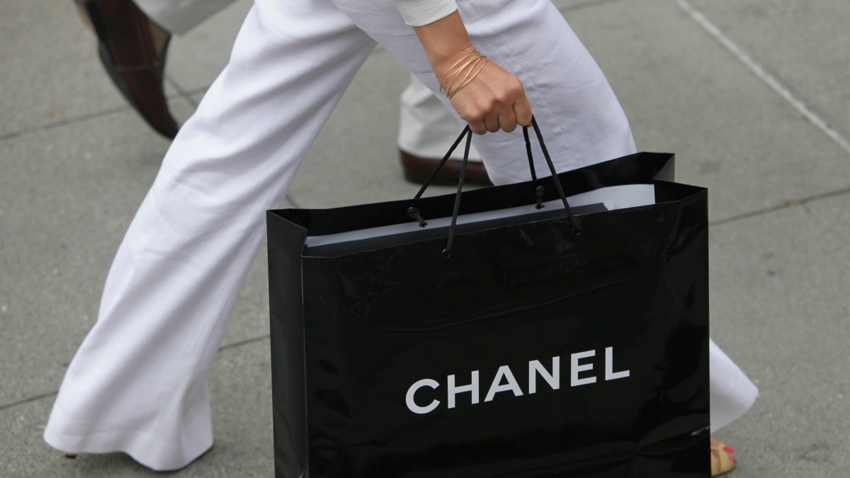 Fashion Icon Chanel Chooses Indian-Born Leena Nair as CEO – NBC 5