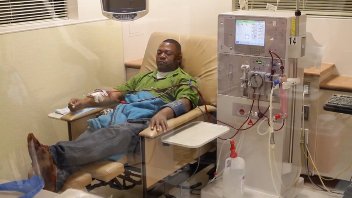 North Texas Man with Rare Blood Type Hopes for Kidney Donation This Christmas