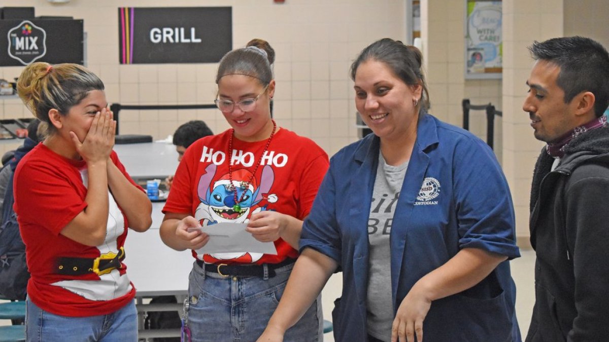 Sherman ISD Surprises Employees With 2,000 Check NBC 5 DallasFort Worth