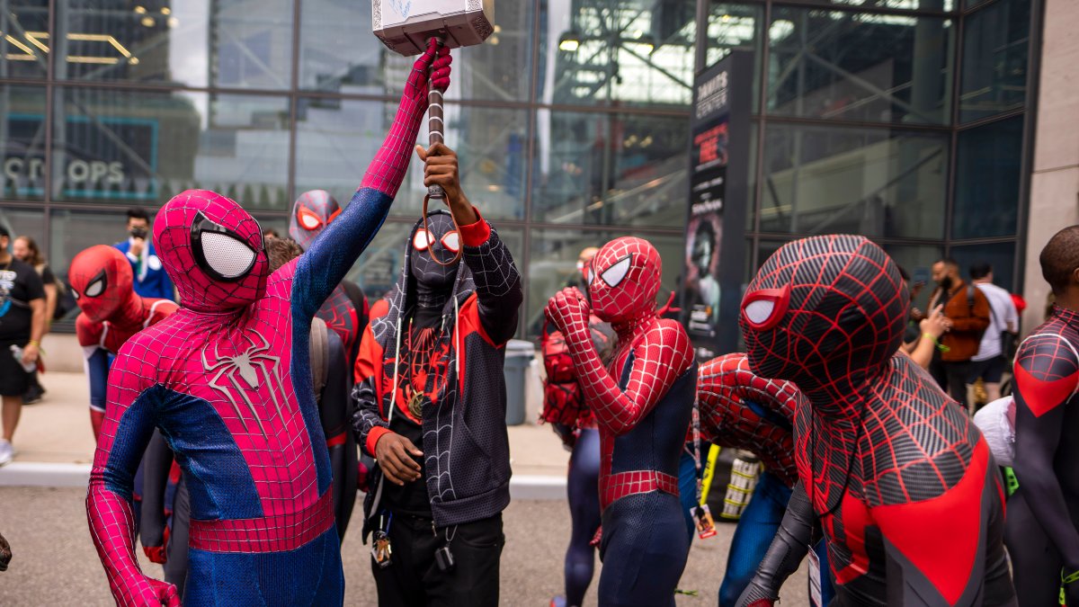 'Spider-Man' Comes Back Swinging, Takes No. 1 From 'Scream' – NBC 5 Dallas-Fort Worth - Vimarsana News