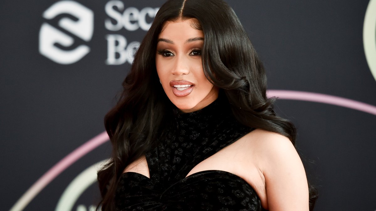 Jury Awards Cardi B $1.25 Million in Defamation Lawsuit - Vimarsana News