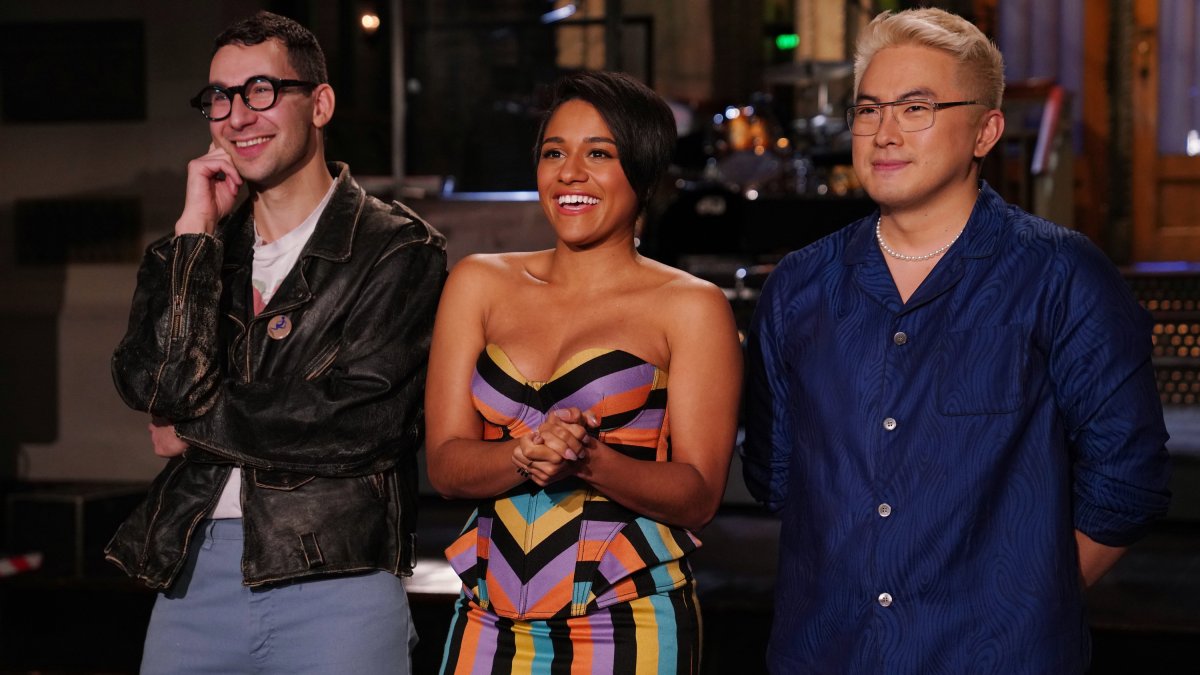 Who is Ariana DeBose? Meet the Triple-Threat Making Her 'Saturday Night Live' Debut – NBC 5 Dallas-Fort Worth - Vimarsana News