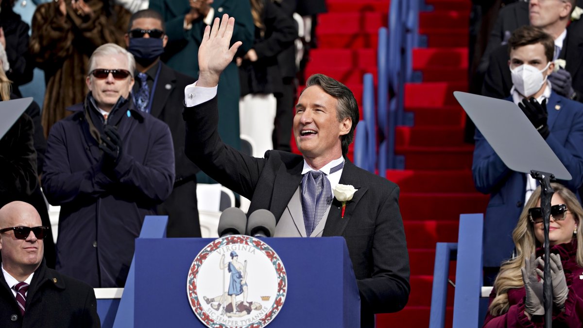 Glenn Youngkin Inaugurated as Virginia Governor – NBC 5 Dallas-Fort Worth - Vimarsana News