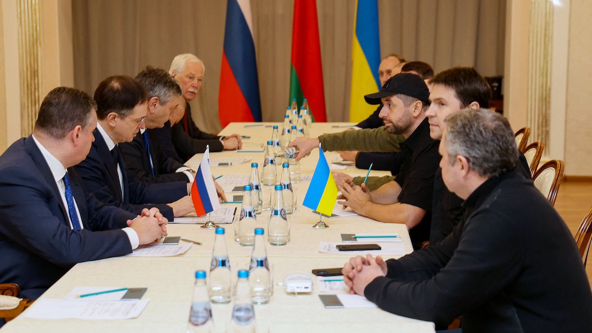 Ukraine Pushes for Cease-Fire in Talks as Russia Tensions Flare – NBC 5 Dallas-Fort Worth - Vimarsana News