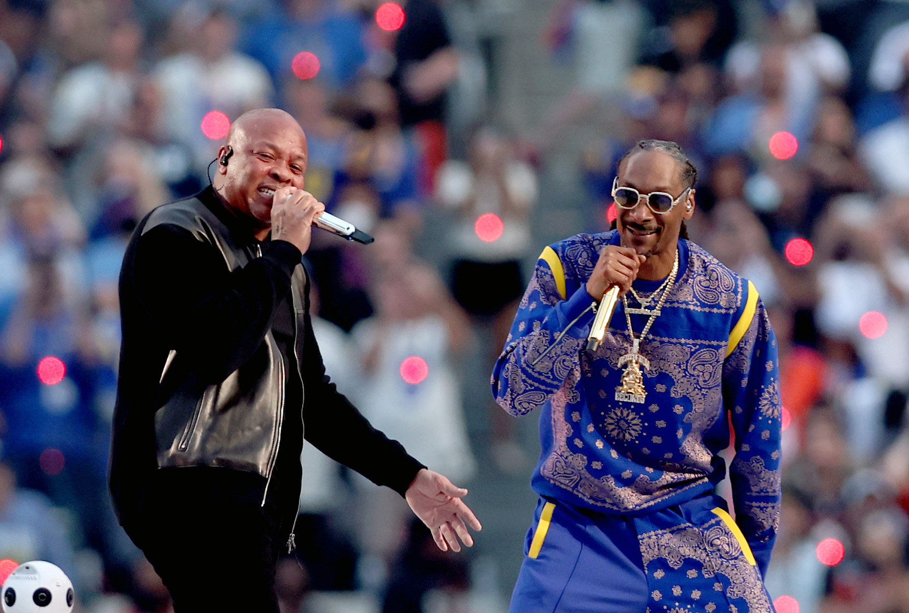 Full Pepsi Super Bowl LVI Halftime Show featuring Dr. Dre, Snoop