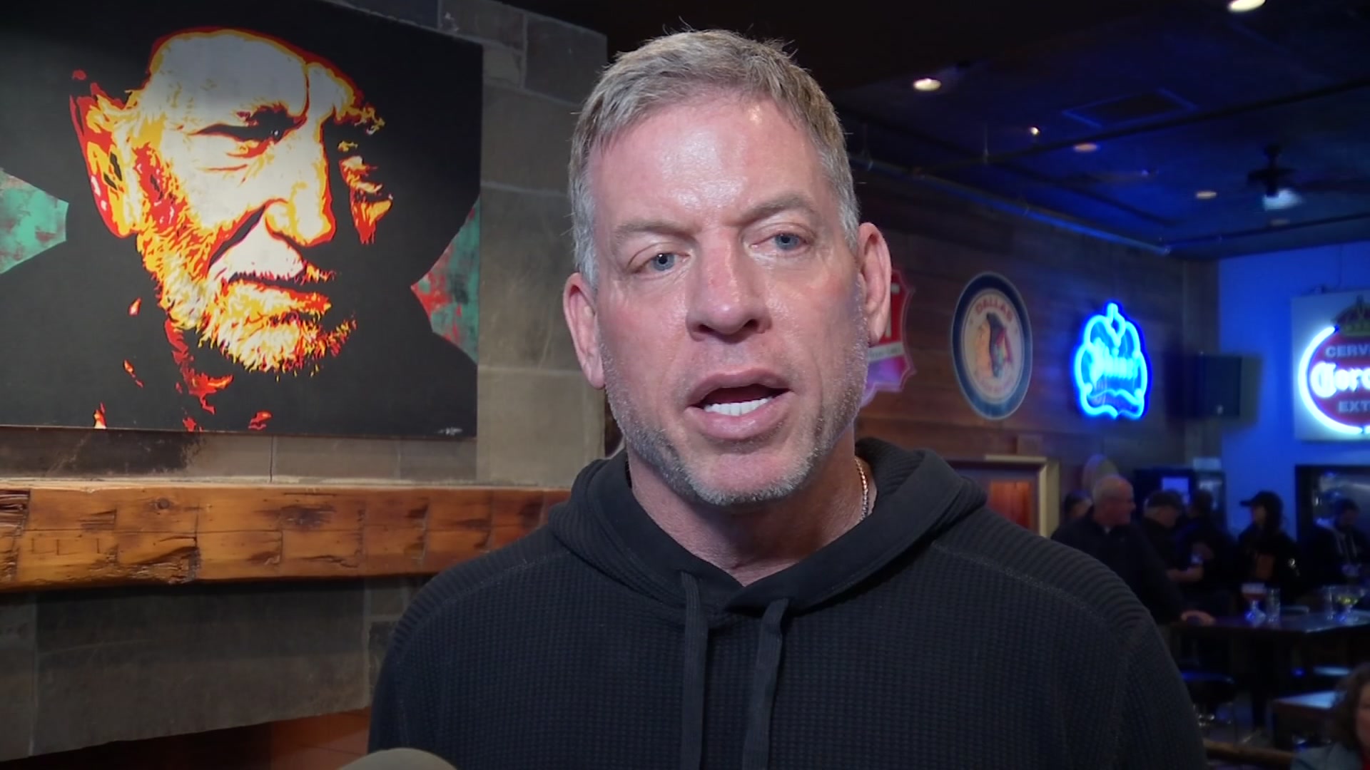 Former Cowboys QB, Hall of Famer Troy Aikman announces new beer