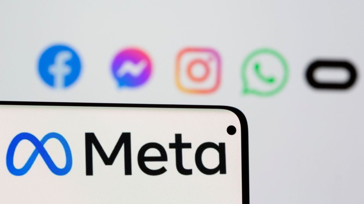 Why Mark Zuckerberg's Other Big Bet, Outside the Metaverse, Is Whatsapp for Business - NBC 5 Dallas-Fort Worth