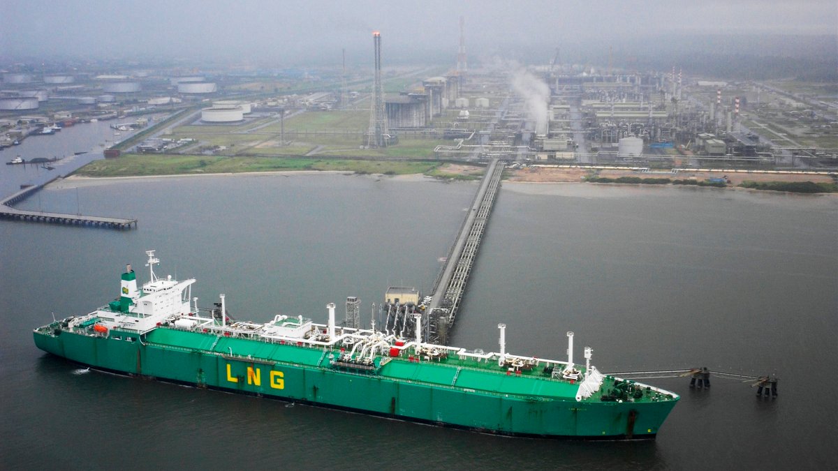 Putin's Isolation From Europe Could Usher in Natural Gas Opportunities for Africa - Vimarsana News