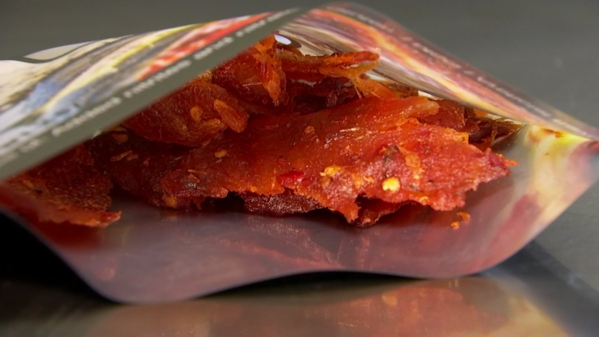 North Texas Couple Wants Texans to Embrace Salmon Jerky - Vimarsana News