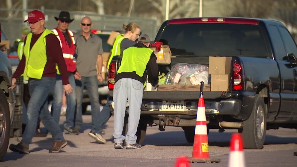Tarrant Area Food Bank Fills Gap During Spring Break - Vimarsana News