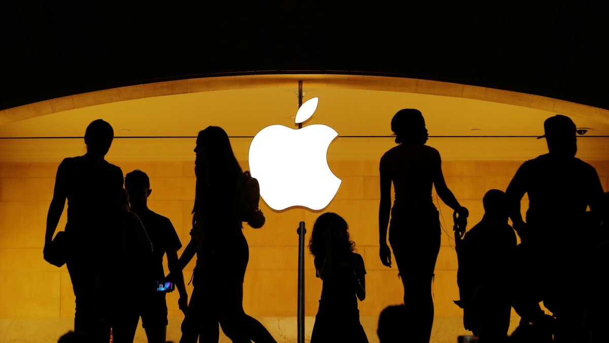 Apple Retail Union Organizers Want to Be Paid at Least $30 Per Hour - Vimarsana News